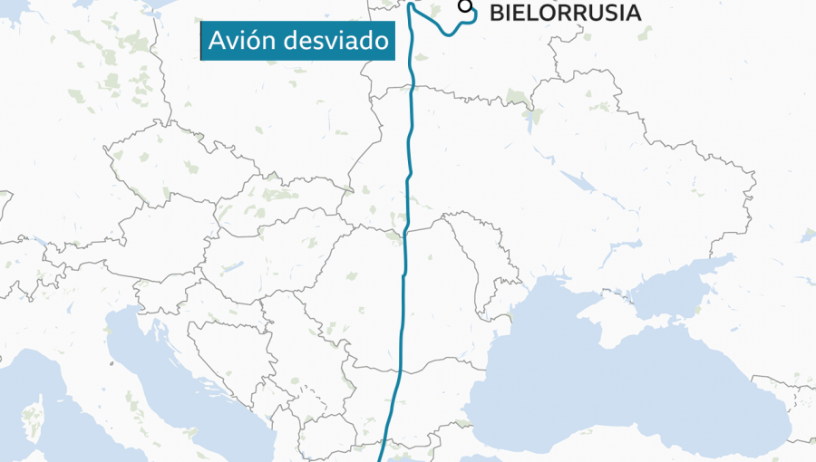 Acusan a Bielorrusia de secuestrar un avión para detener a Roman Protasevich, periodista opositor al gobierno