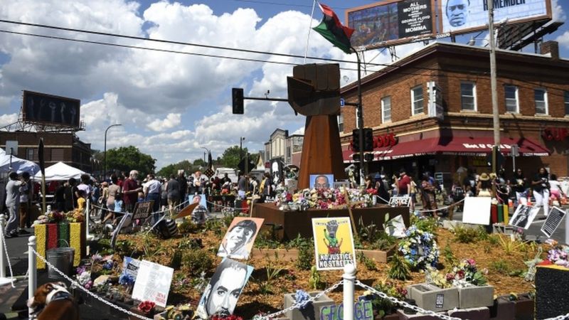 Las imágenes de las protestas y actos conmemorativos en el aniversario de la muerte de George Floyd