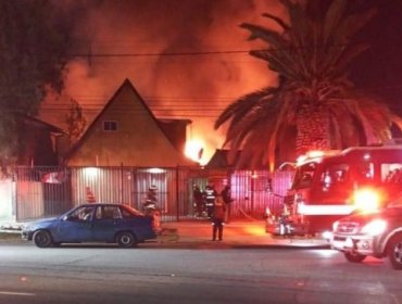 Padre e hijo fallecieron en incendio que consumió dos viviendas en La Florida