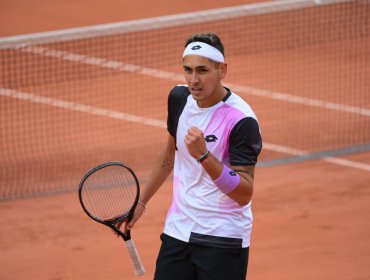 Alejandro Tabilo ganó y quedó a un paso del cuadro principal de Roland Garros