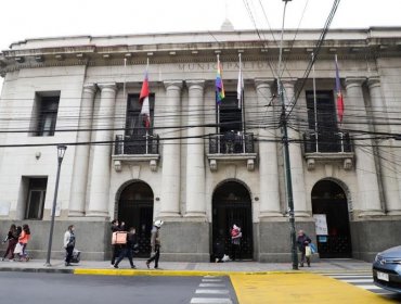 Municipalidad de Valparaíso oficia a Contraloría para que investigue remoción de la administradora municipal