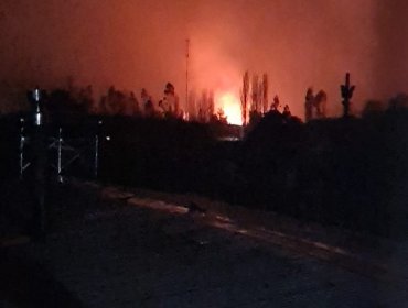 Un fallecido deja incendio en vivienda de Coronel: reportan explosión en el sector