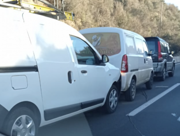 Choque por alcance origina alta congestión vehicular en la ruta Las Palmas de Viña del Mar