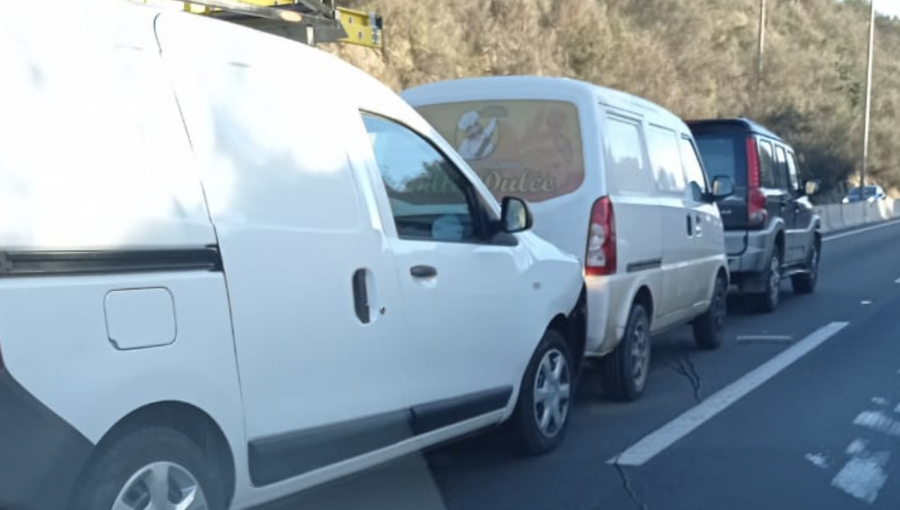 Choque por alcance origina alta congestión vehicular en la ruta Las Palmas de Viña del Mar