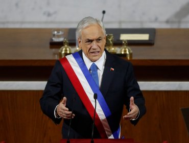 Presidente Piñera comenzó su Cuenta Pública destacando a los gobiernos de la Concertación