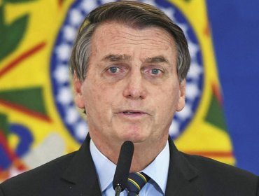 Bolsonaro defiende realización de la Copa América: "Lamento las muertes, pero tenemos que vivir"