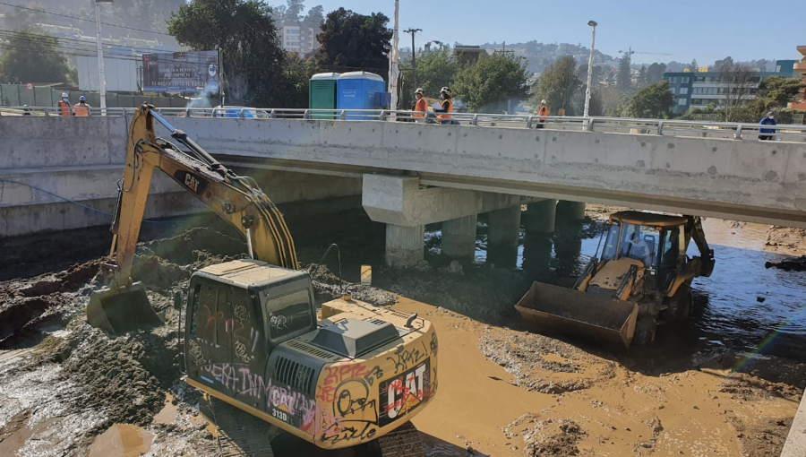 Entra en marcha blanca uno de los puentes que optimizará el tránsito de Reñaca: en septiembre se entregará la obra completa