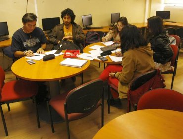 Docentes que se desempeñan en recintos penitenciarios de Valparaíso participarán en proyecto para perfeccionarse