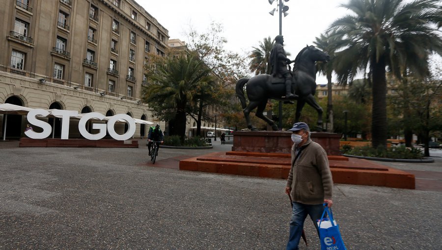 Aumento de contagios y estrés hospitalario obligan a decretar «Cuarentena» en Santiago, Maipú y otras 14 comunas del país