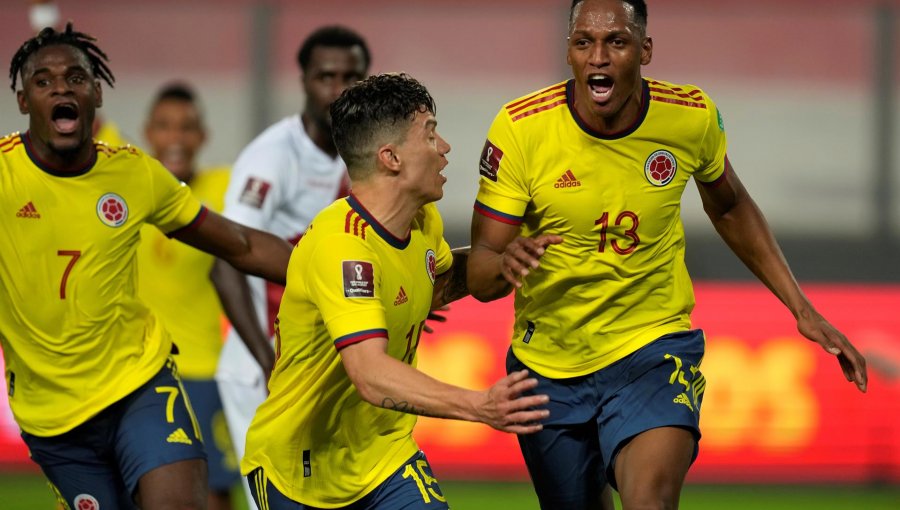 Colombia goleó de visitante a Perú que se hunde en la tabla de posiciones