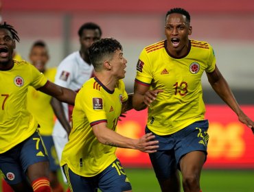 Colombia goleó de visitante a Perú que se hunde en la tabla de posiciones