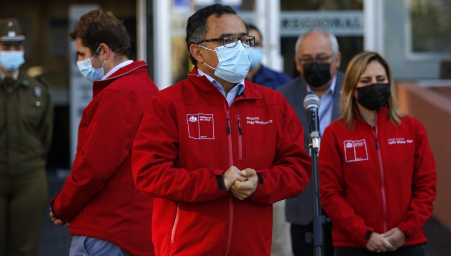 Intendente Jorge Martínez apuntó al alza de las fiestas clandestinas en Valparaíso y llamó a la responsabilidad