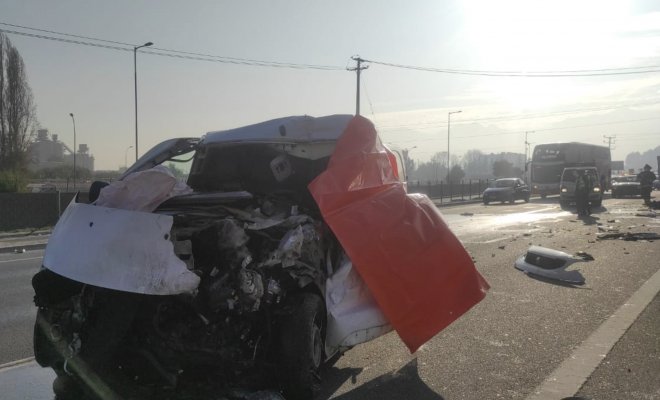 Colisión que involucró a tres vehículos deja un fallecido en la ruta 60CH de La Calera