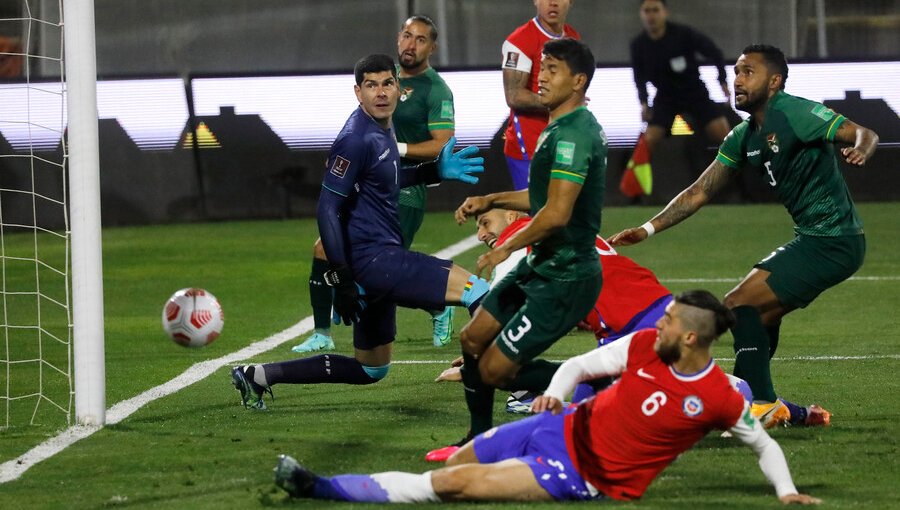 La Roja resigna un amargo empate ante Bolivia y se complica en las Clasificatorias rumbo a Qatar 2022