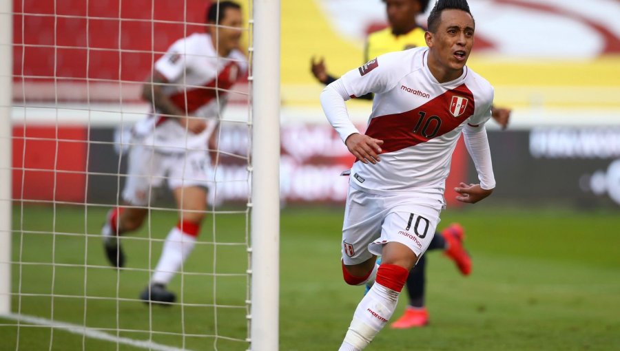 Perú le ganó a Ecuador en Quito y consiguió su primera victoria en las Clasificatorias