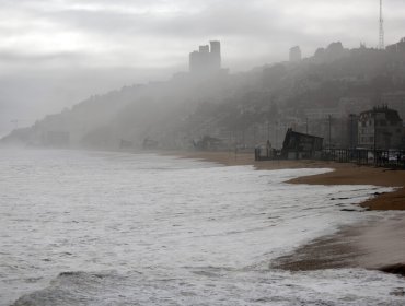 Balneario de Reñaca ha sido uno de los lugares más afectados por las marejadas anormales en Chile