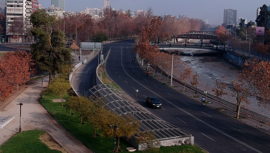 Alcaldes lamentan la cuarentena total en la región Metropolitana: "Es un golpe muy grande"