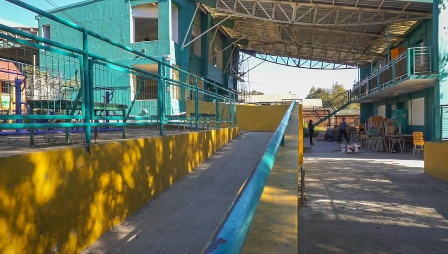 Avanzan obras de mejoramiento en colegios municipales de Quilpué