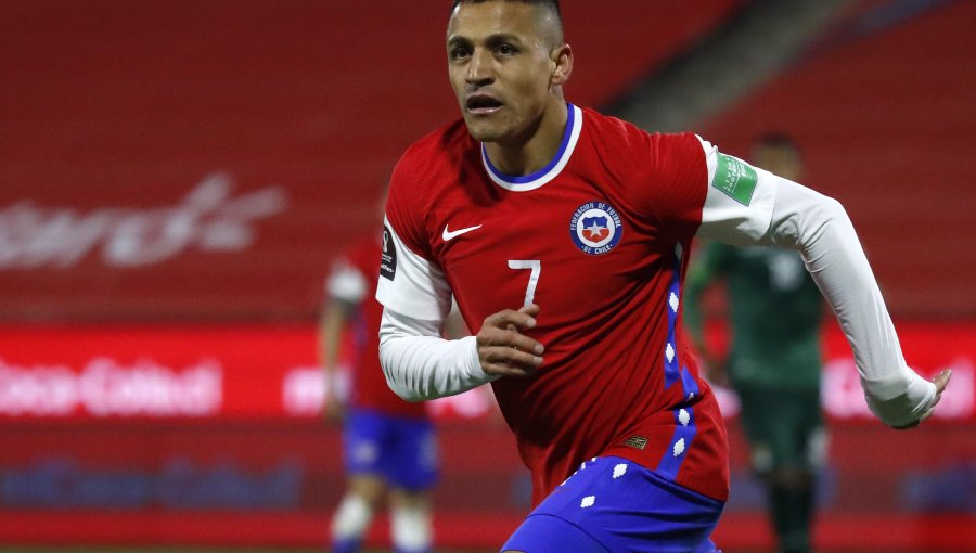 Alerta en La Roja por "dolencia muscular" de Alexis a días del debut en Copa América