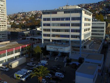 Estafa telefónica en el Hospital Van Buren de Valparaíso: Funcionaria transfirió $100.000 a hombre que se hizo pasar por el director