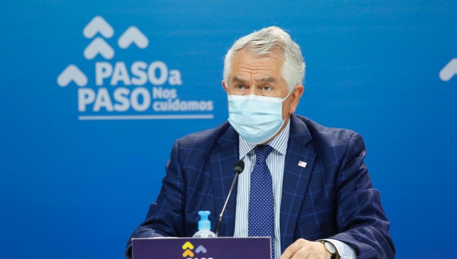 Ministro de Salud anuncia mesas de trabajo para llevar a cabo modificaciones al plan «Paso a Paso»