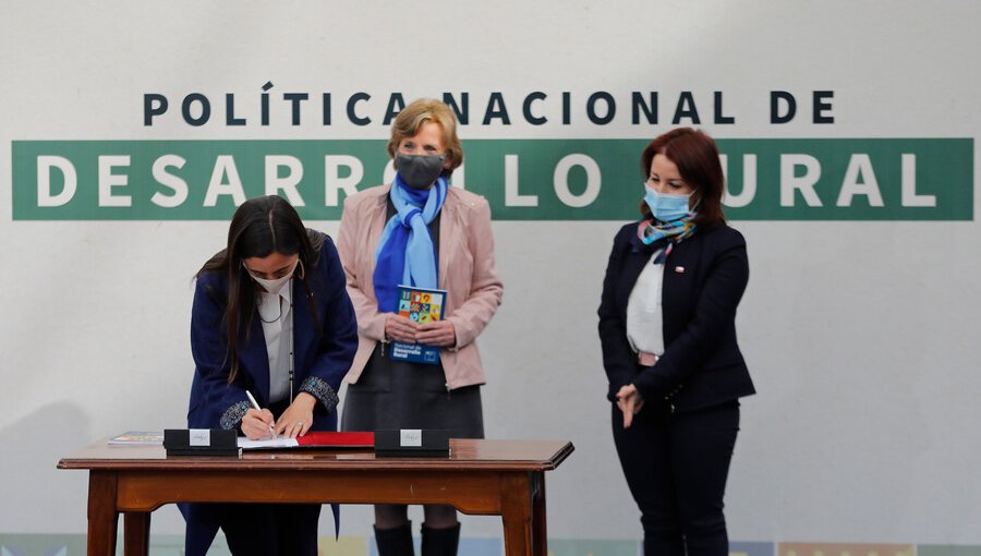 Presidente Piñera encabezó la primera sesión del Consejo Nacional de Desarrollo Rural