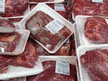 Argentina levanta la suspensión de las exportaciones de carne y anuncia un "Plan Ganadero"