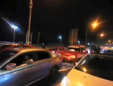 Cientos de automovilistas se manifestaron en cercanías del Congreso en rechazo al alza de precios