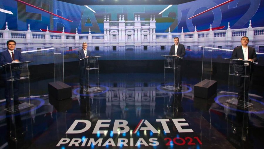 Diputados del Frente Amplio criticaron propuestas de candidatos de Chile Vamos en debate: "Dos horas de imposturas"