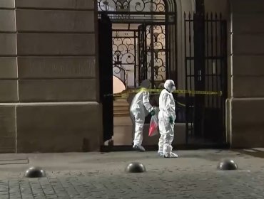 Hombre que fue baleado en la cabeza en el centro de Santiago se encuentra en riesgo vital