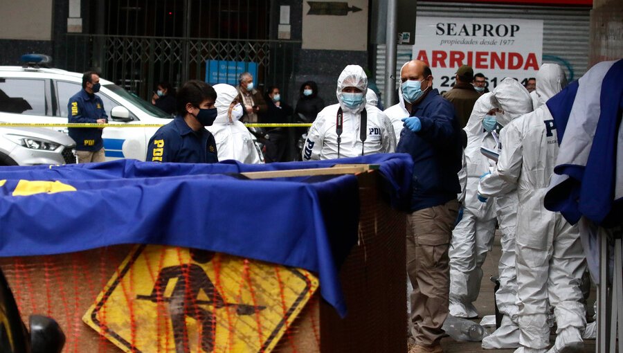 Detienen a acusado de quemar y matar a hombre en pleno centro de Santiago