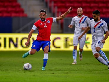 Mauricio Isla tras derrota ante Paraguay: "Ya está, a veces hay partidos buenos y malos"