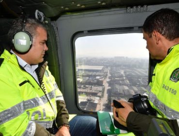 Helicóptero en el que viajaba el presidente de Colombia fue atacado a balazos en Norte de Santander