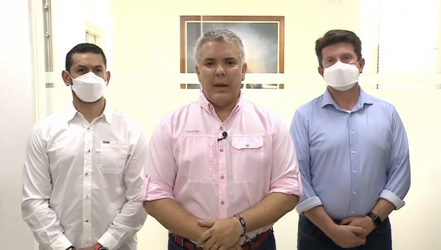 Gobierno condena ataque a presidente de Colombia: "La violencia y el amedrentamiento merecen el rechazo unánime"