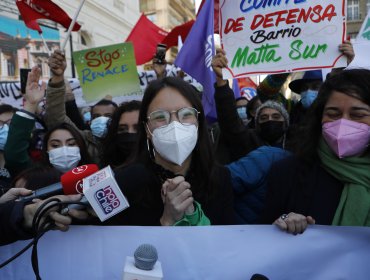 Hassler asume mando de Santiago: “Reforzaremos iniciativas de carácter popular"