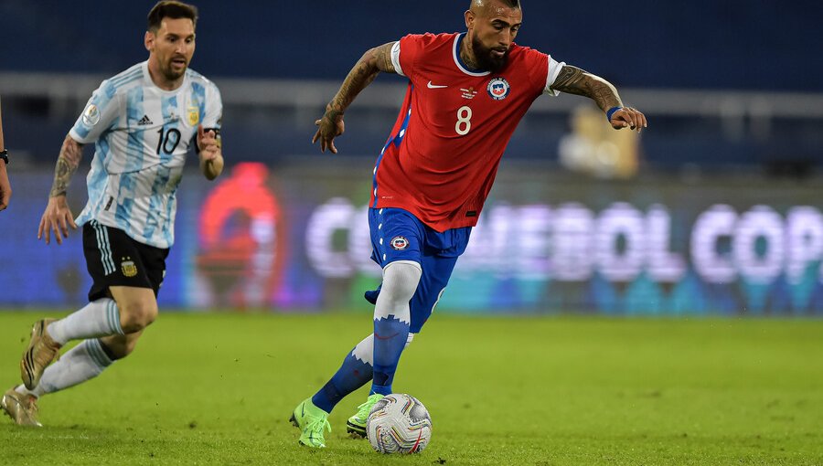 "Zafamos de nuestro clásico": Periodista argentino ironizó con eventual partido con la Roja