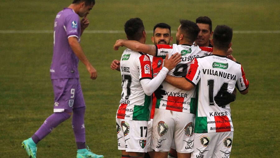 Palestino no se hizo problemas y goleó a Deportes Concepción por Copa Chile