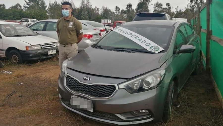 Recuperan dos vehículos que mantenían encargo vigente por robo en Algarrobo