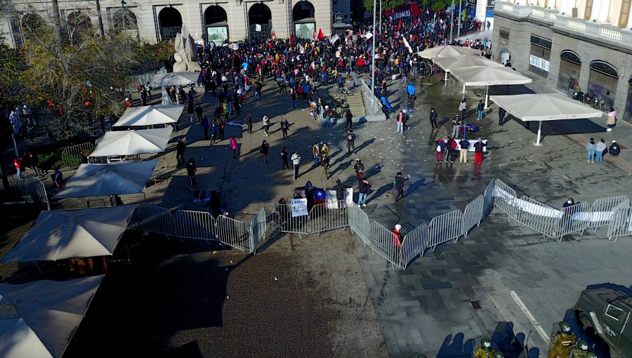 Incidentes en las cercanías al ex-Congreso marcan inicio de la Convención