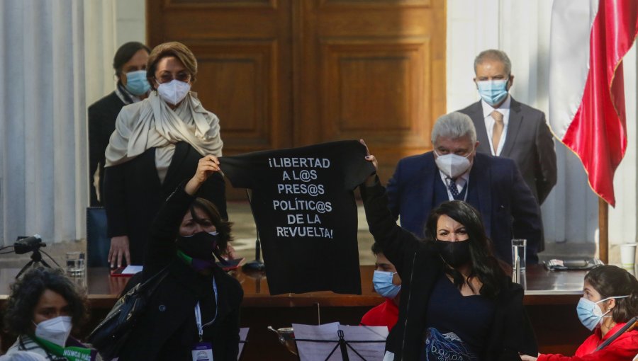 Ahora sí: comenzó la primera sesión de la Convención Constitucional