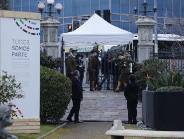 Suspendida primera sesión de la Convención Constituyente: Disturbios en el exterior del ex Congreso Nacional