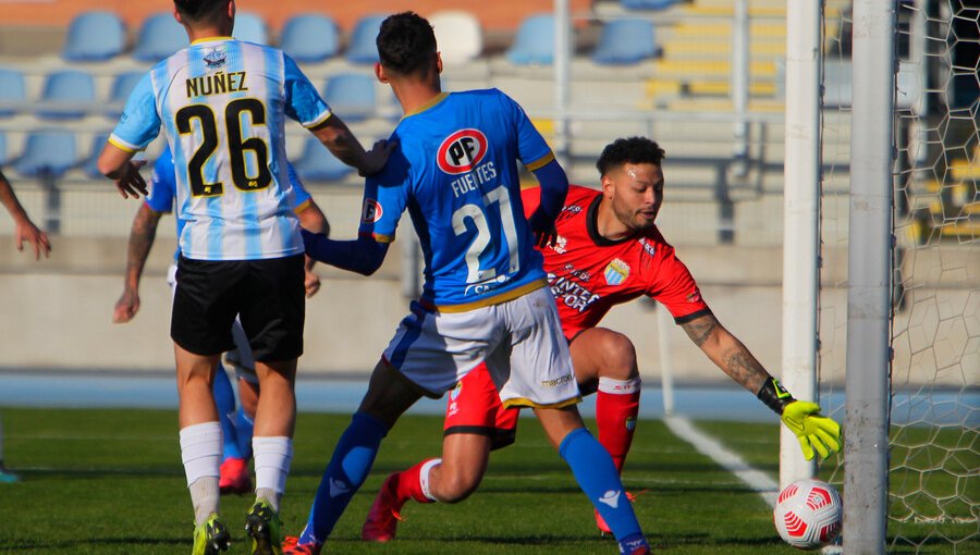 Pese a ser goleado por Audax, Magallanes avanzó a octavos de Copa Chile