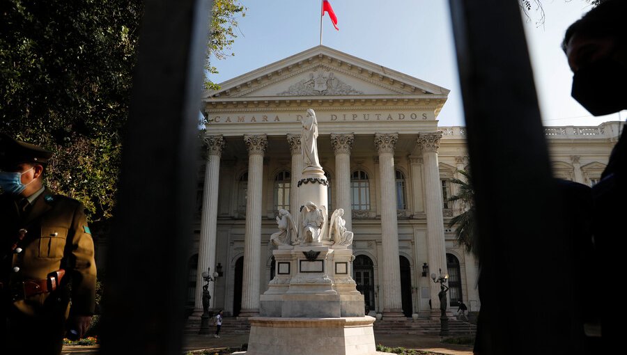 Convención Constitucional chequeará este martes las condiciones técnicas y sanitarias para retomar su primera sesión