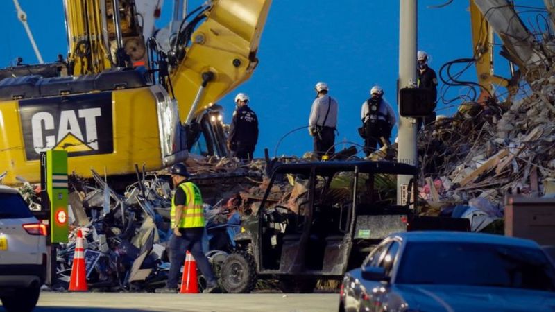 Encuentran 10 cuerpos más entre los escombros del edificio que colapsó en Miami