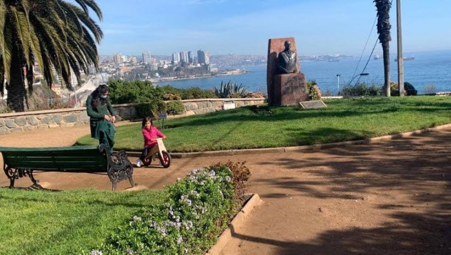 Diseño participativo definirá futuro de plaza Jorge Alessandri del cerro Castillo de Viña del Mar