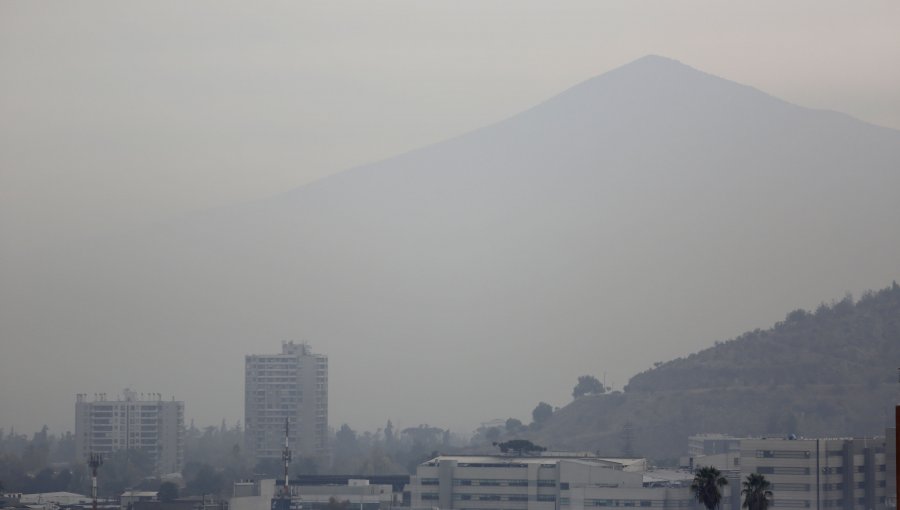 Región Metropolitana amanece con pre-emergencia ambiental: Es la octava del año