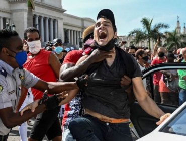 "Cuba despertó": Gobierno comunista en la Isla realiza dura represión ante "estallido social" que pide "libertad"