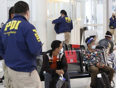Detienen a ocho venezolanos con visas falsificadas en el Aeropuerto Pudahuel