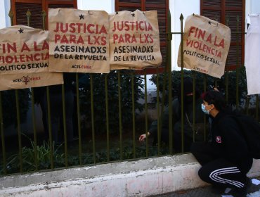 En tercer día de toma del INDH por estudiantes el joven Gustavo Gatica envía mensaje de apoyo