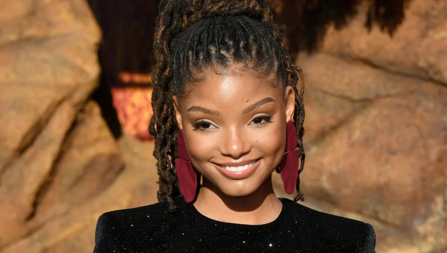 Halle Bailey comparte la primera imagen de ella como Ariel, para live-action de "La Sirenita"